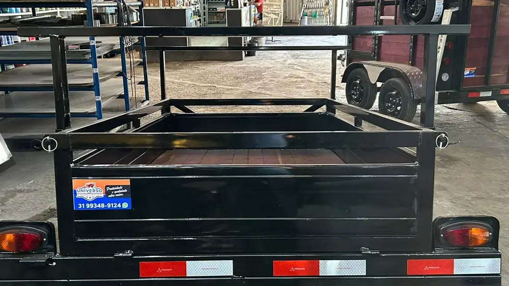Utilitária em Chapa com Maial, foto 1